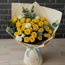 Букет цветов из:  Розы в Баксаненке