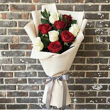 Букет цветов из:  Розы в Баксаненке