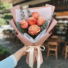 Букет цветов из:  Розы в Баксаненке