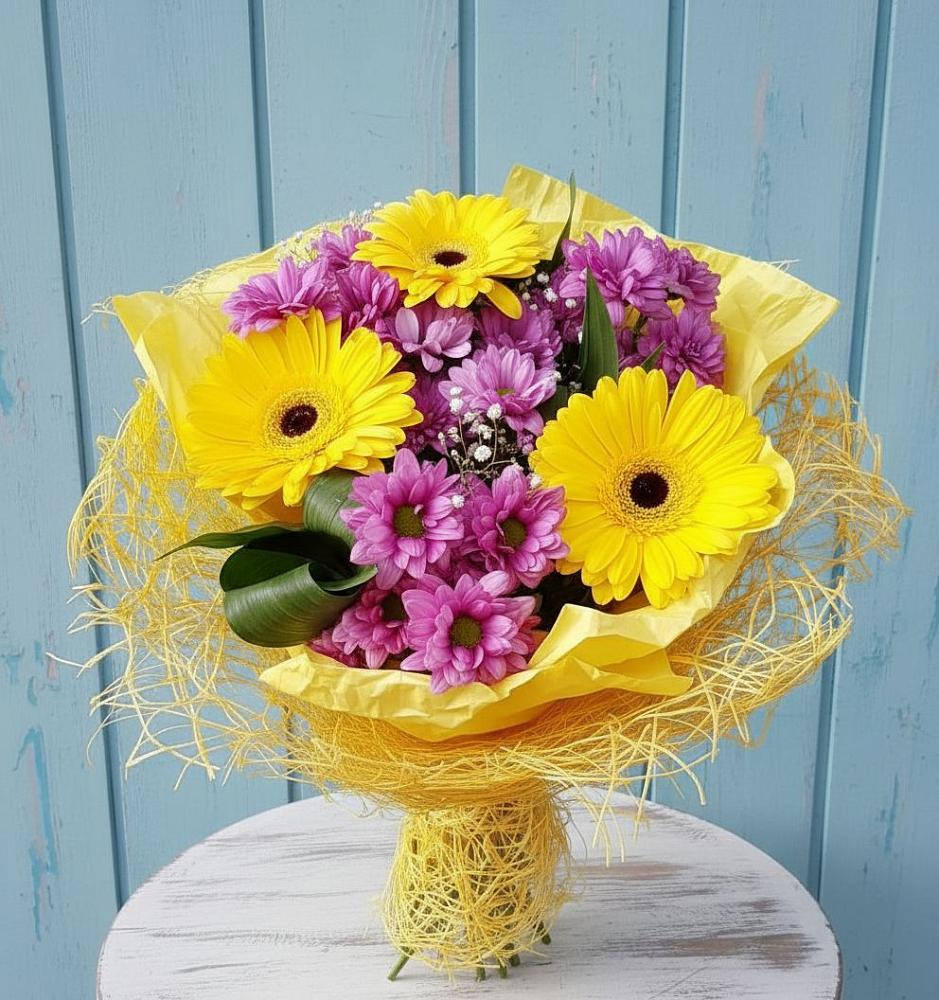 Букет цветов из: Хризантемы и Герберы в Баксаненке