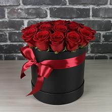 Цветочная композиция из Розы в шляпной коробке в Баксаненке