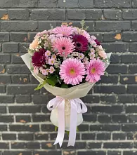 Букет цветов из:  Герберы и Хризантемы #REPLACE_PRED# Баксаненке