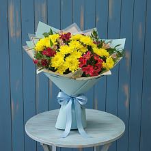 Букет цветов из:  Альстромерии и Хризантемы в Баксаненке