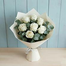 Букет Белые розы в Эвкалипте в Баксаненке