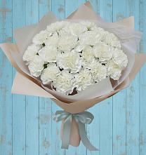 Букет цветов из:  Гвоздики в Баксаненке