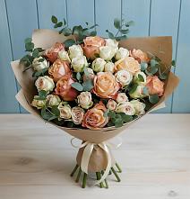 Букет цветов из:  Альстромерии и Розы в Баксаненке